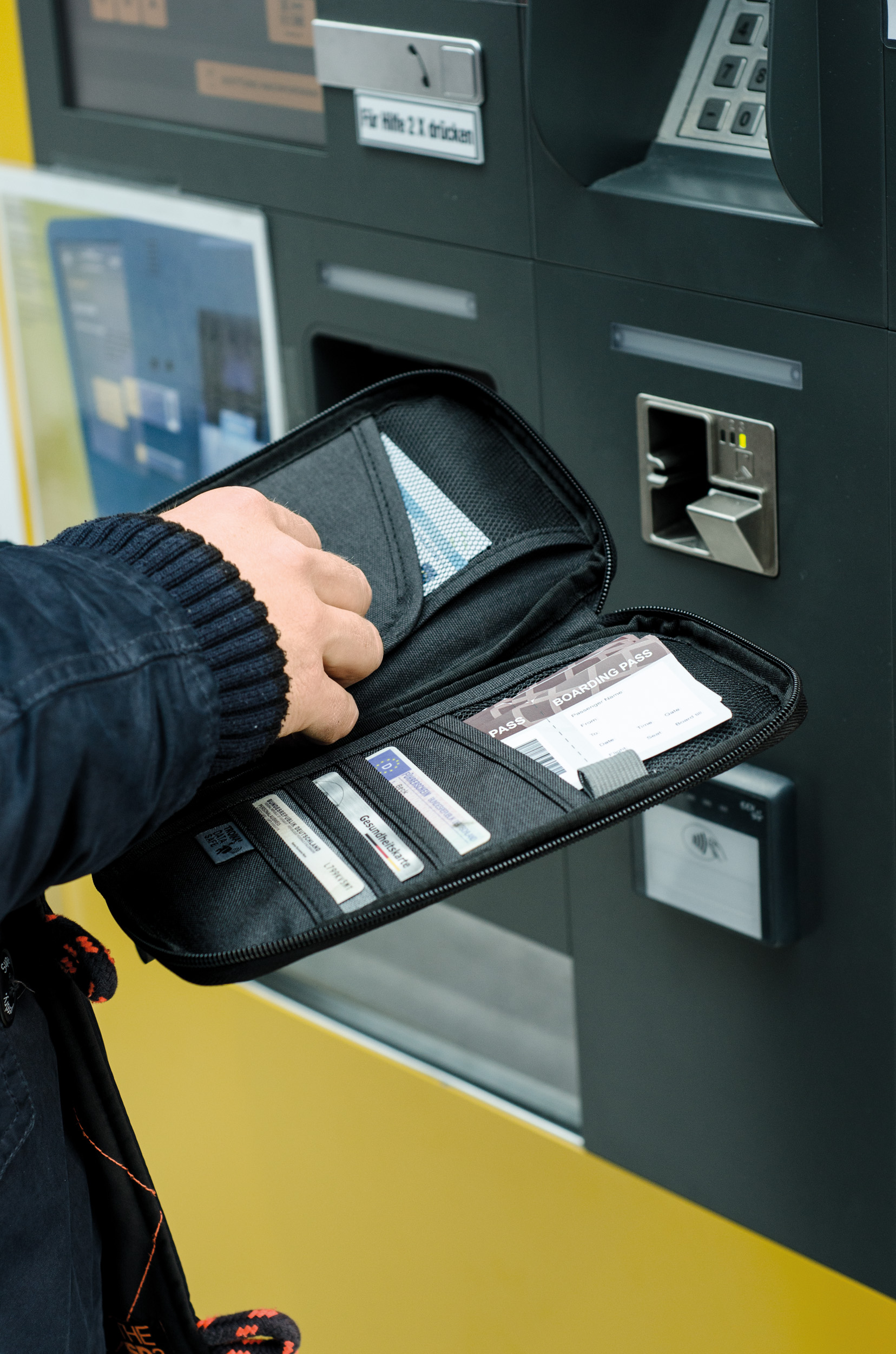 TROIKA Etui SAFE FLIGHT Motiv